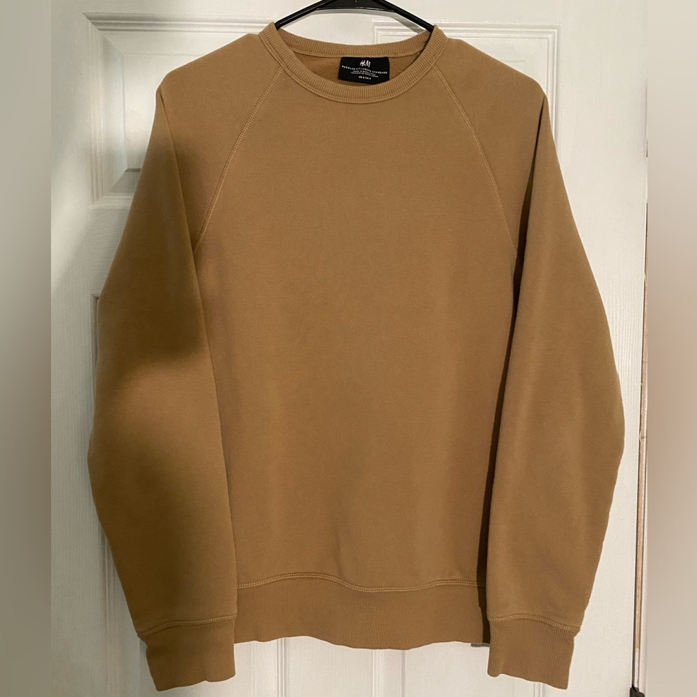 H&M Tan/Light Brown Regular Fit Crewneck Size Small